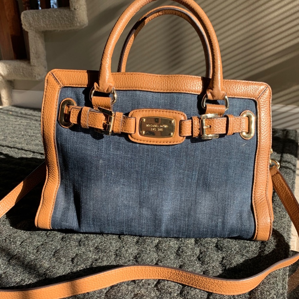 Michael Kors crossbody bag
